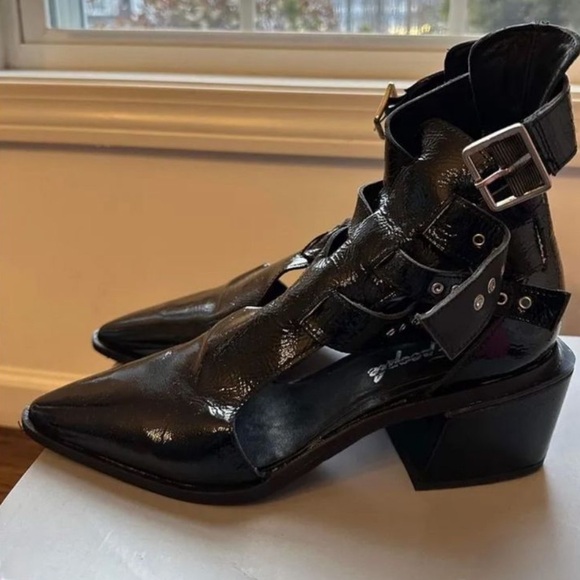 Free People Austyn Cutout Ankle Boots Size 39 Black Strappy Ankle Boots - Picture 8 of 8